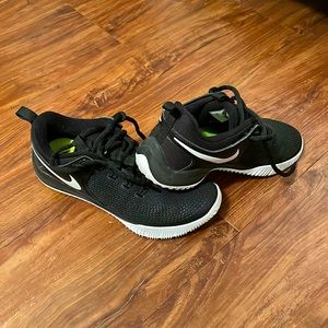 Volleyball/Court shoes